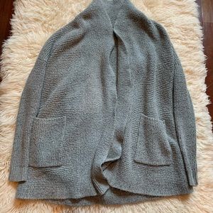 American Eagle Cardigan